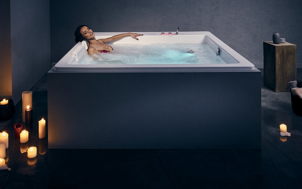 Vasca Da Bagno Incassata Con Gradini
